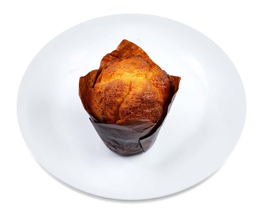 Маффины с клубничной или вишневой начинкой